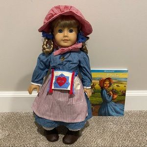 American Girl Doll Kirsten in excellent condition, retired!